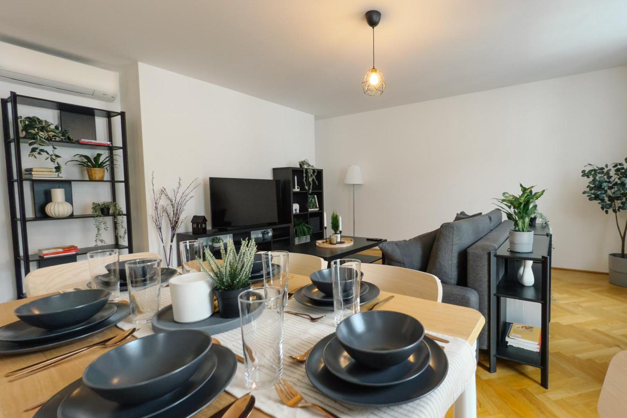 Appartement 110qm, 4 Bedrooms, Near Schoenbrunn - Axara Housing Osw 33 *